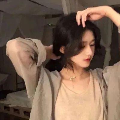 阳光下的影子